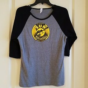 NWOT Sun Studios baseball tee size XL